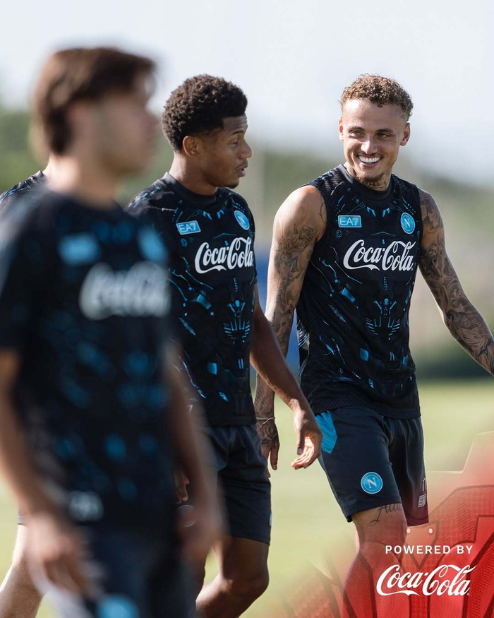 开云体育直播-那不勒斯完胜葡萄牙，格纳布里关键制胜