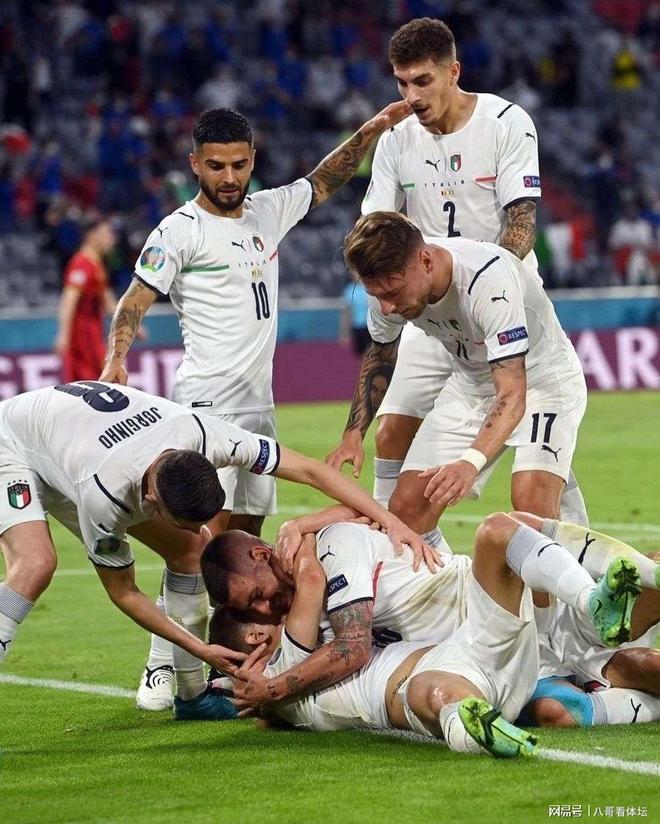 开云体育官网-法国羽毛球队横扫英格兰羽毛球队，戴资颖制霸全场