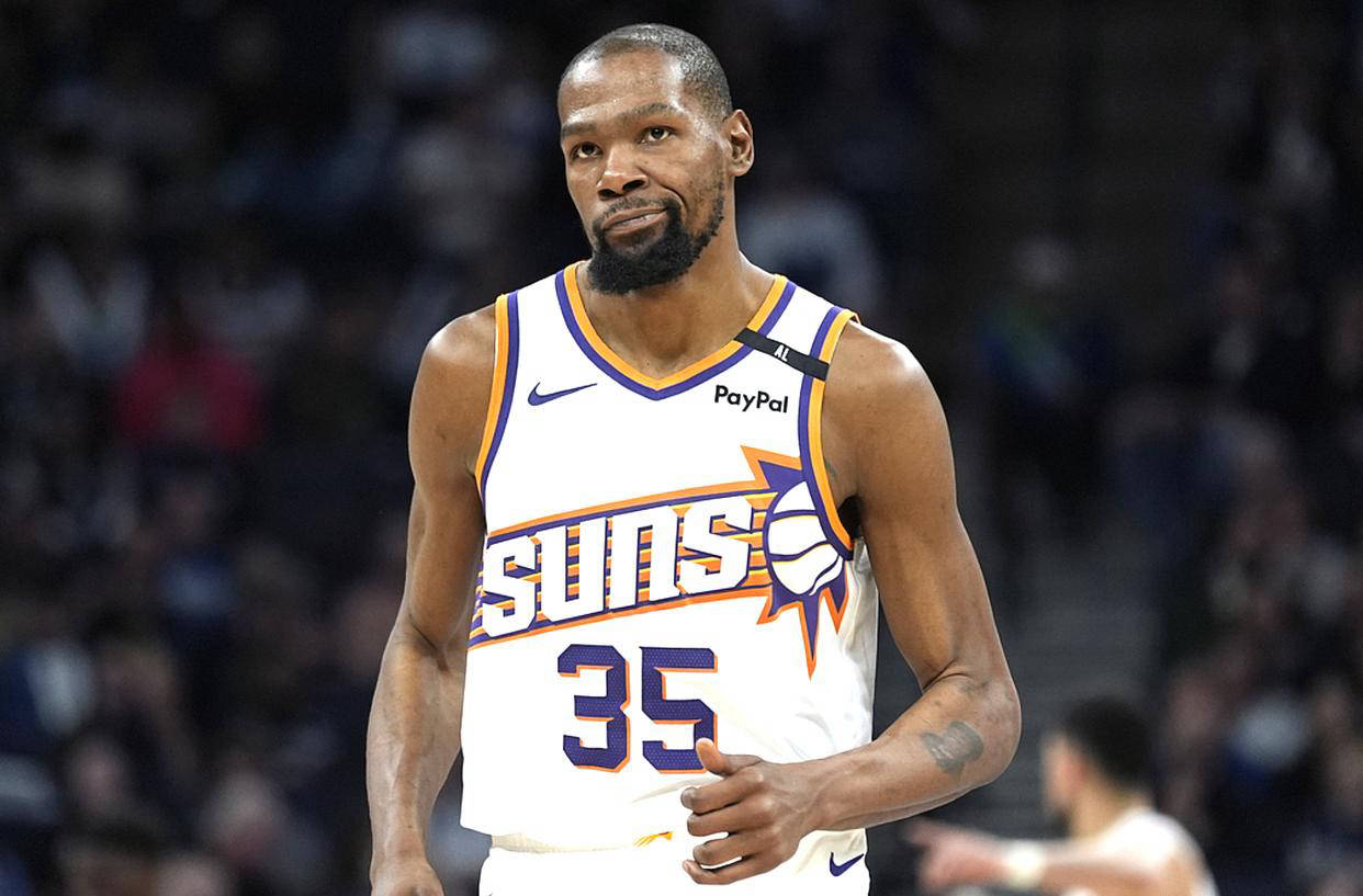 开云体育在线-意大利男篮横扫黄蜂，哈里斯打破历史纪录