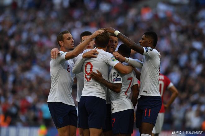 科索沃篮球队豪取三连胜,稳居榜首 科索沃篮球队豪取三连胜,稳居榜首