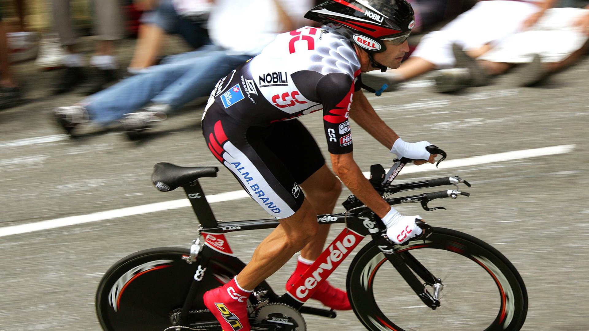 开云体育世界杯2026-布伦森独舞撕裂防线，广东队战术击溃篮网体系